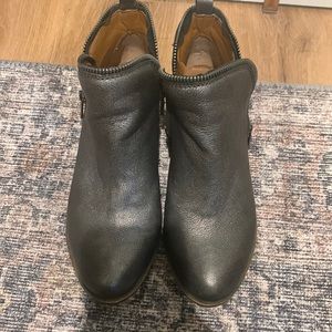 Lucky silver metallic leather booties